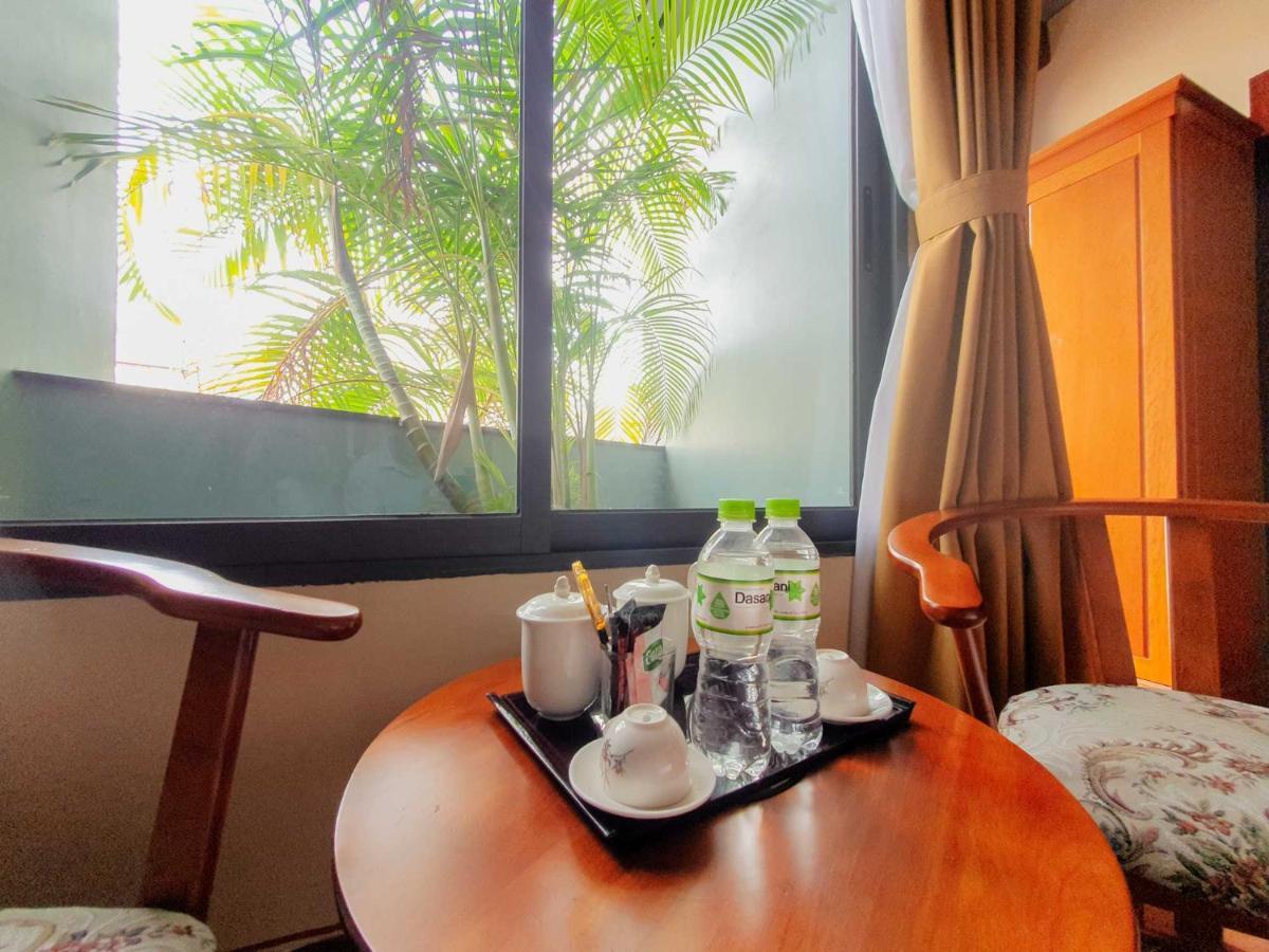 Leha Saigon Airport Khách sạn hẻo lánh *