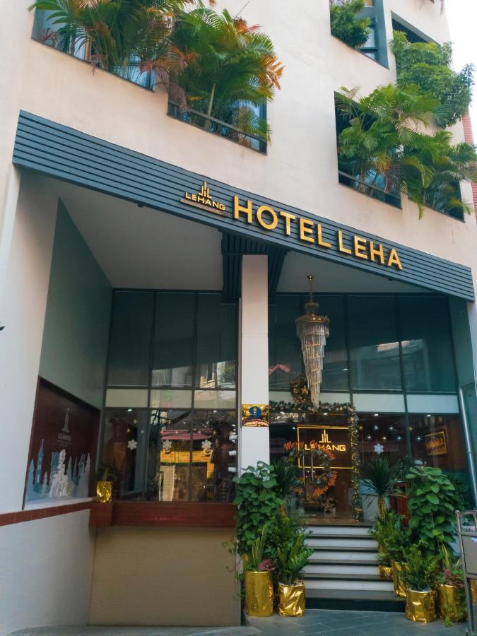 Khách sạn hẻo lánh Leha Saigon Airport *